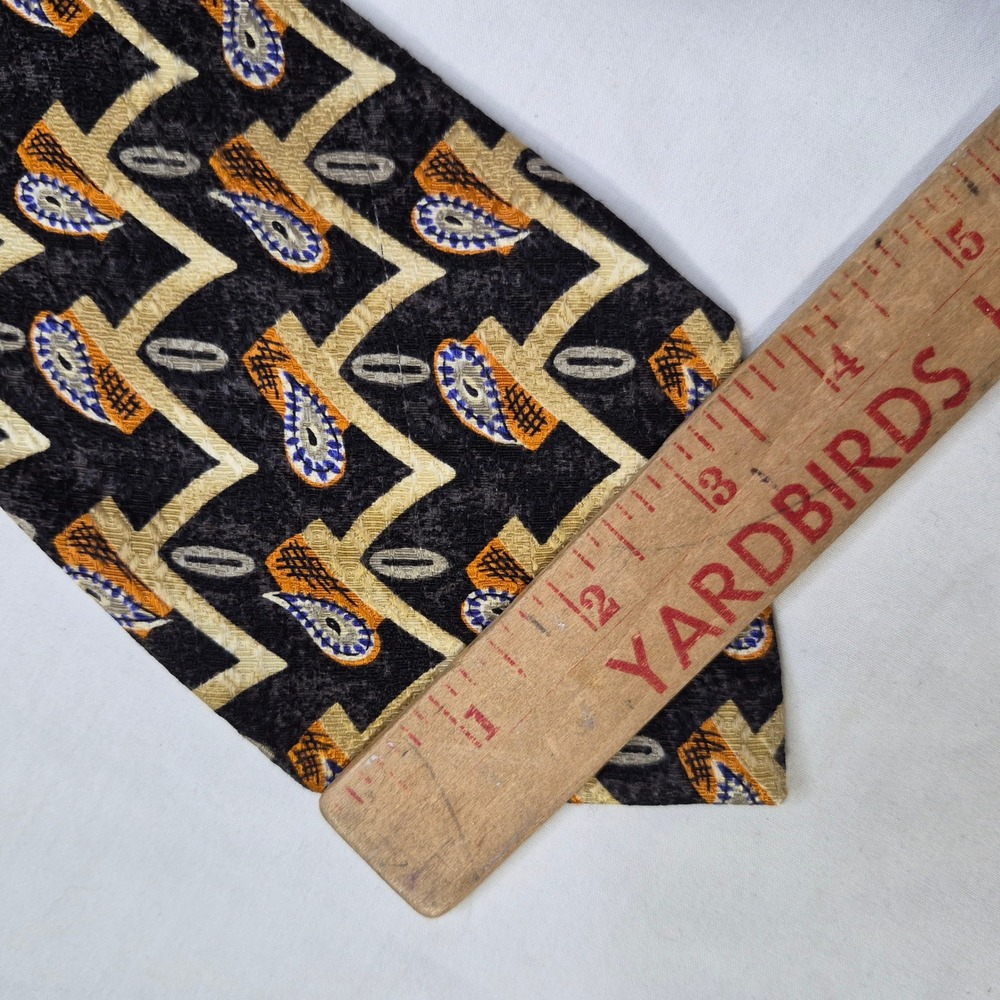 Omaggio by Robert Talbott Tie Mens Black Gold Paisley Geometric Silk Italy - Picture 7 of 7
